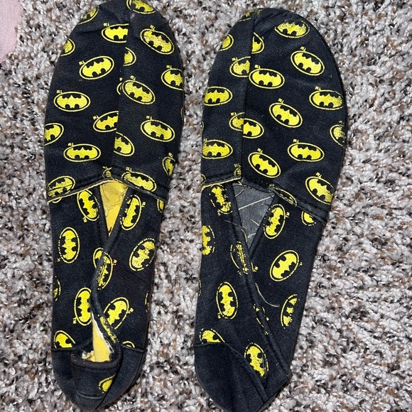 Hot Topic X DC Comics | Batman Shoes 🦇 - Picture 1 of 3